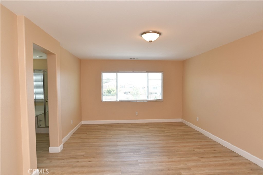 8011 Sea Salt Avenue