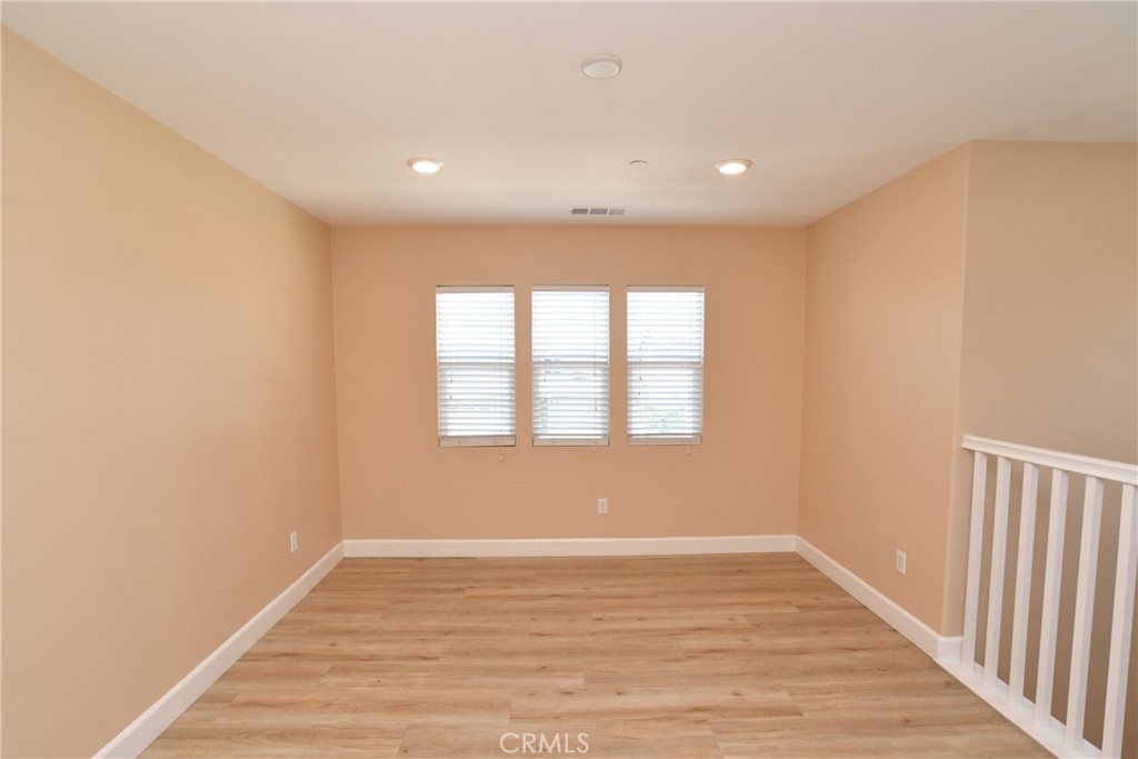 8011 Sea Salt Avenue