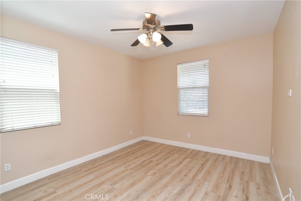 8011 Sea Salt Avenue