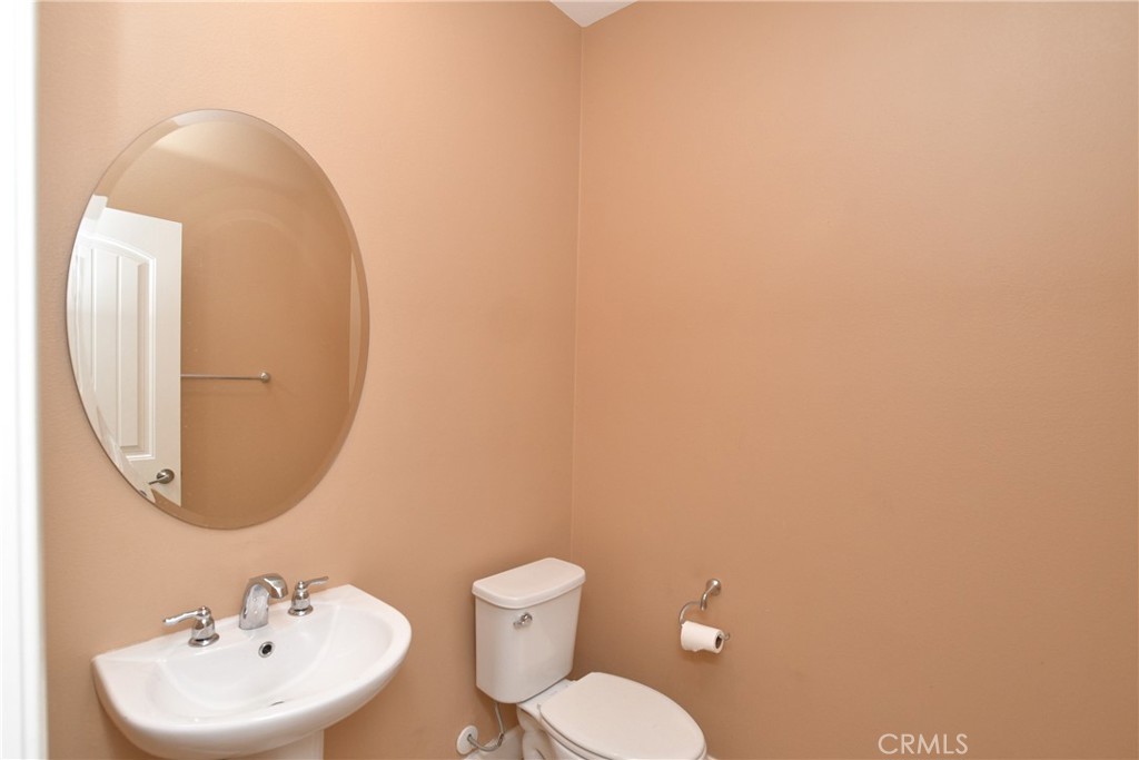 8011 Sea Salt Avenue