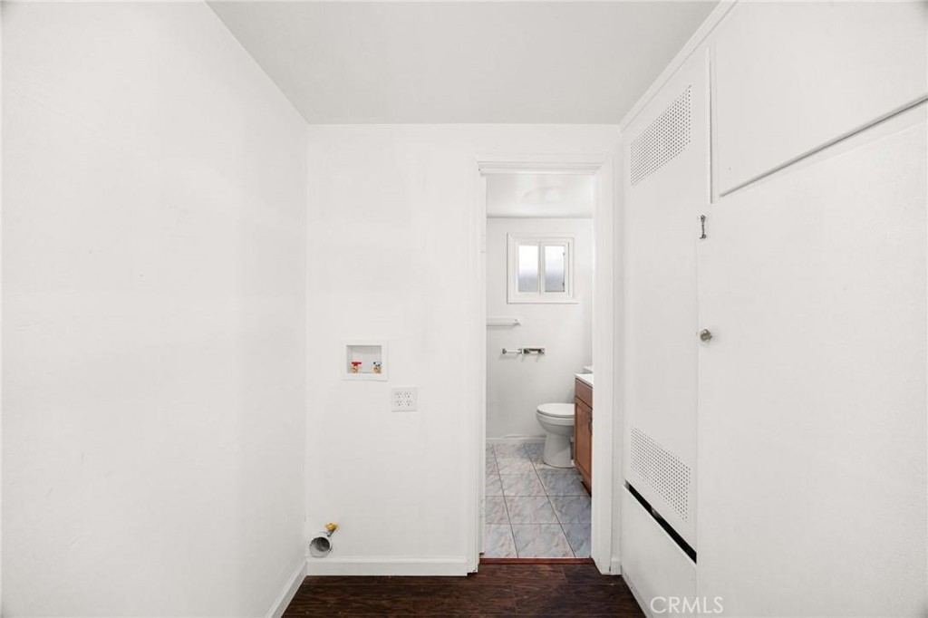 610 W Glen Lyn Drive