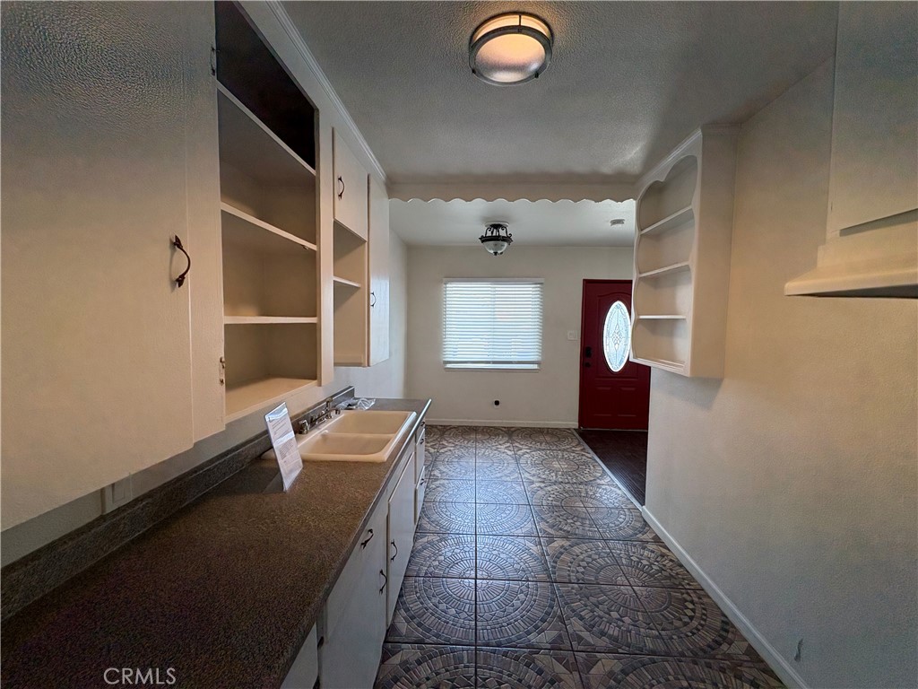 15356 Merrill Avenue 2A