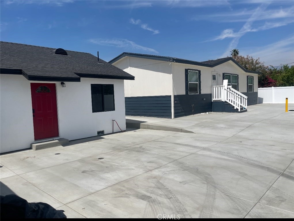 15356 Merrill Avenue 2B