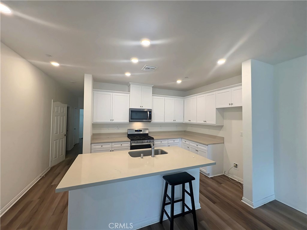 4059 E Coronado Privado