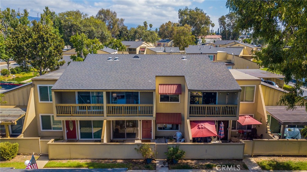 1452 W Badillo Street 112