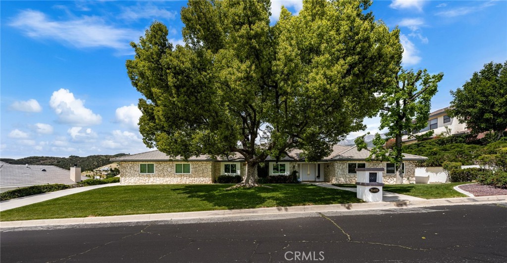 36608 Oak Ridge Drive