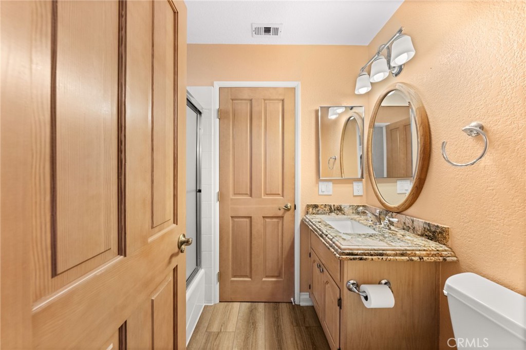 36608 Oak Ridge Drive