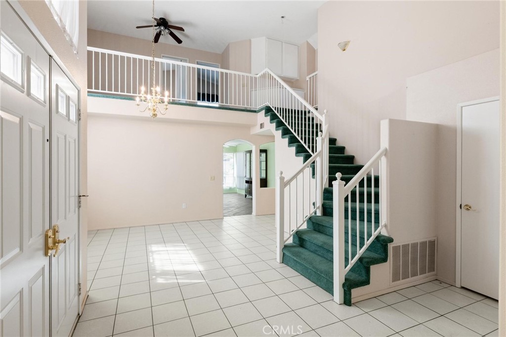 1289 Green Island Street