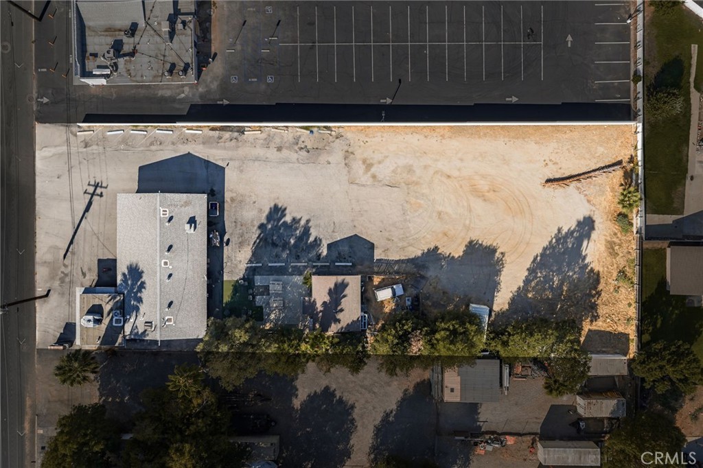 10026 10026 Foothill