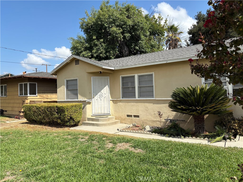 441 Unit 443 W Mckinley