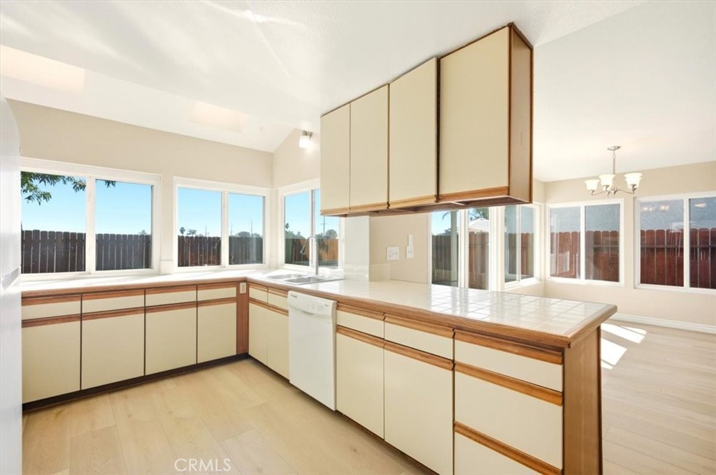 11956 Bayless Street