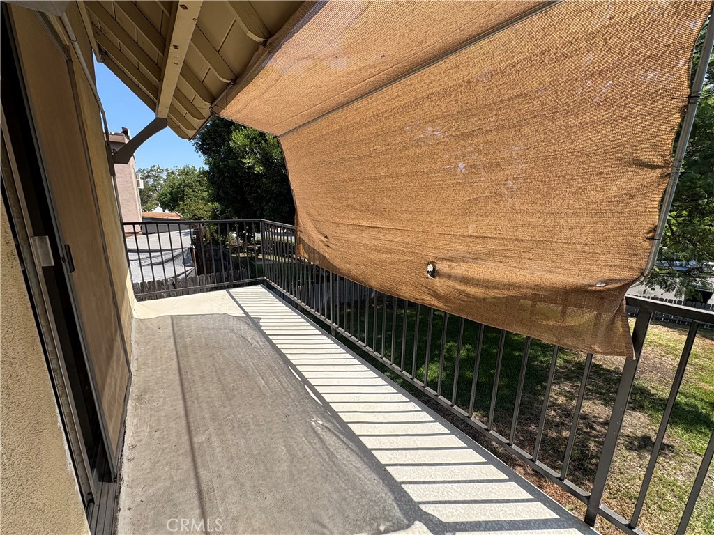 1123 Unit B E La Deney Court