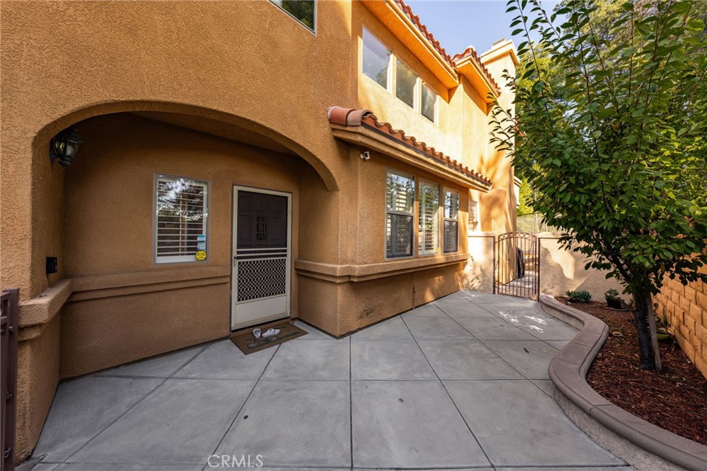 14171 Shoreline Drive