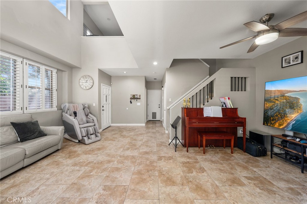 14171 Shoreline Drive