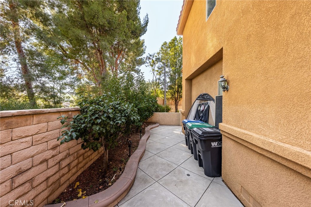 14171 Shoreline Drive