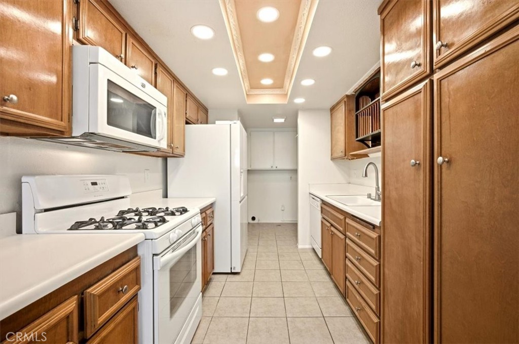 2174 Aspenwood Court