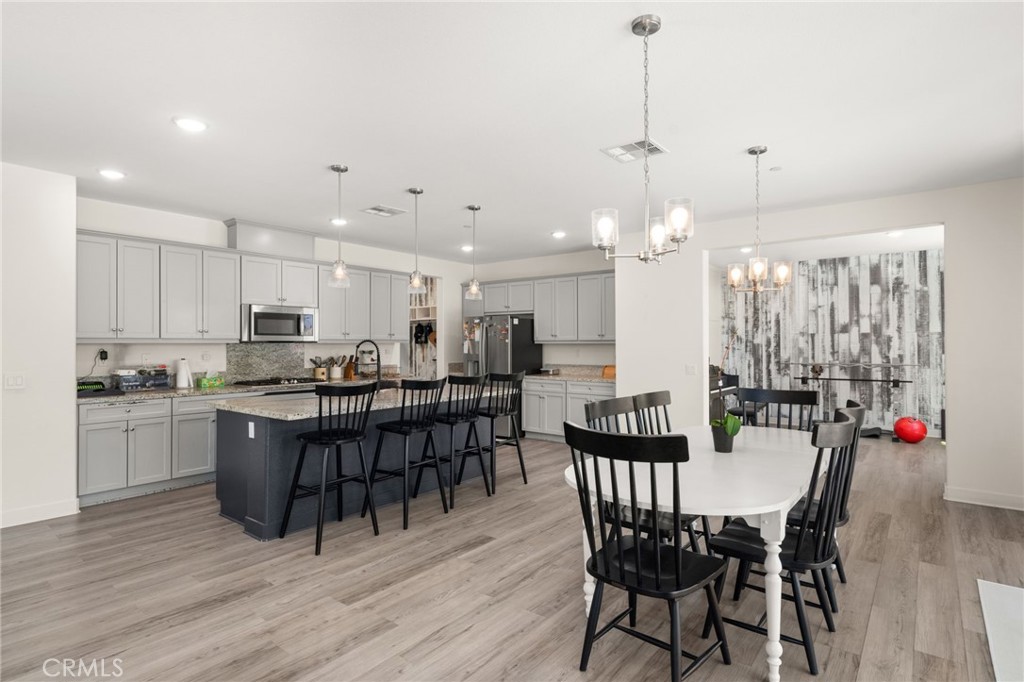 29384 Kittridge Circle