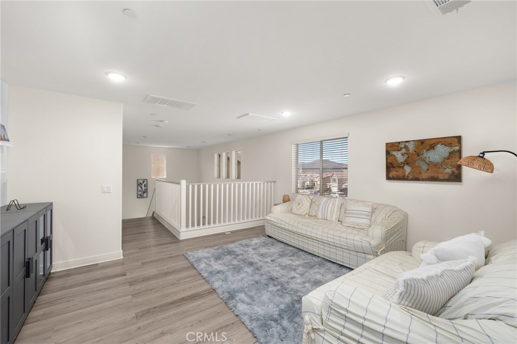 29384 Kittridge Circle