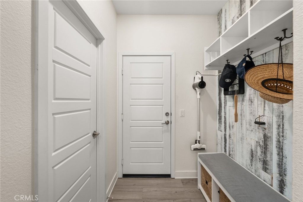 29384 Kittridge Circle