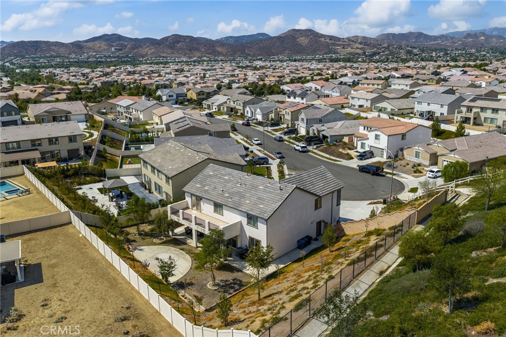 29384 Kittridge Circle