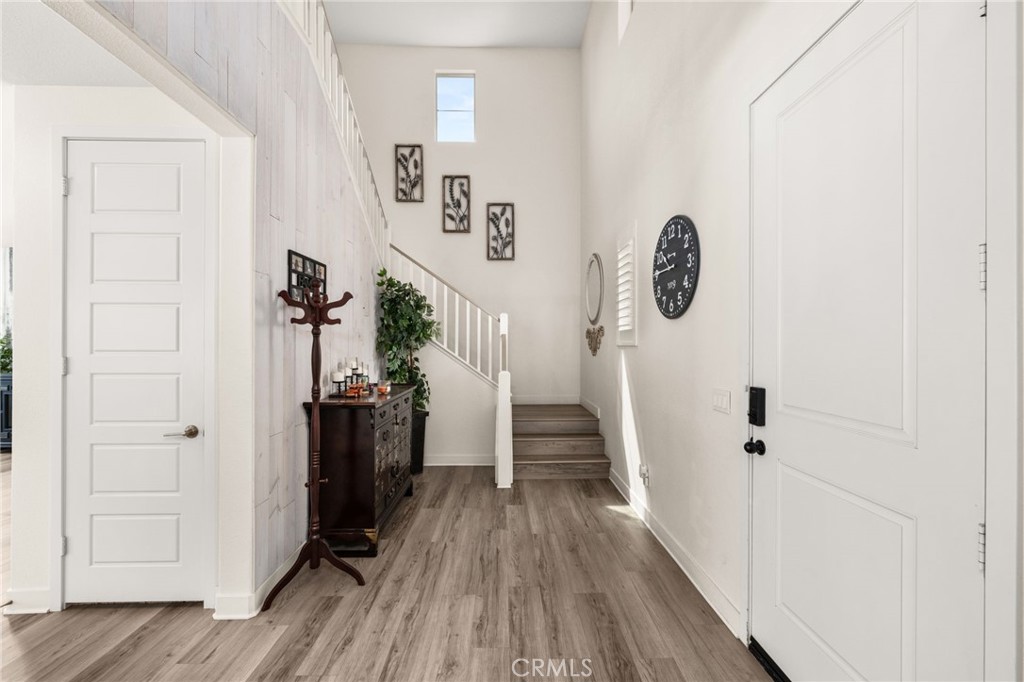 29384 Kittridge Circle