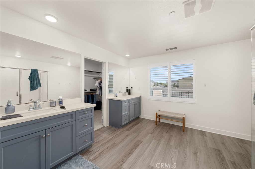 29384 Kittridge Circle