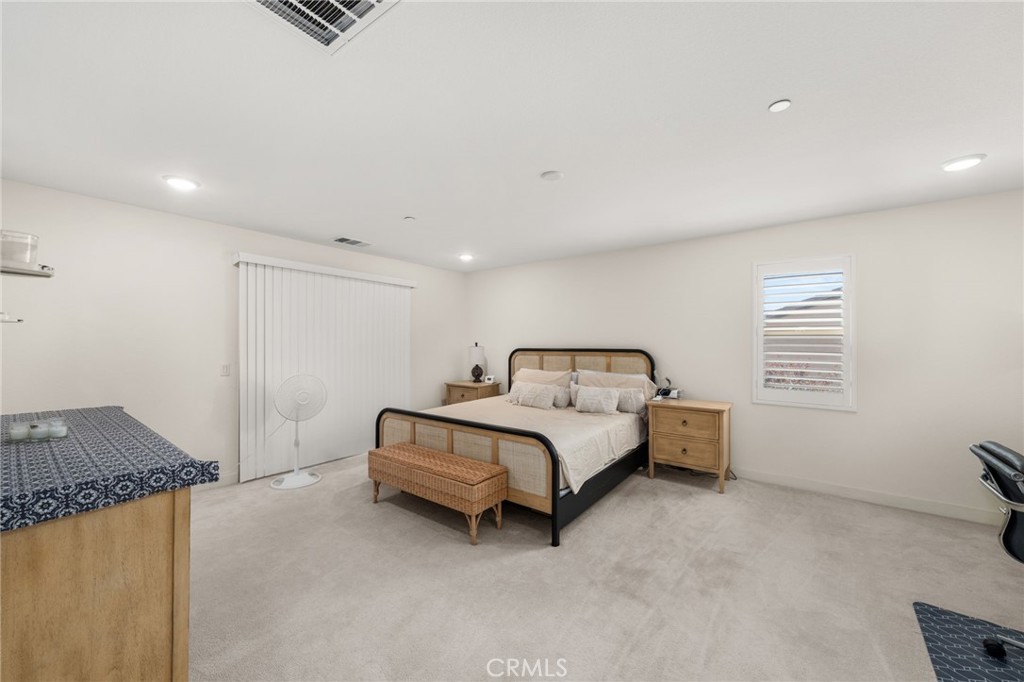 29384 Kittridge Circle