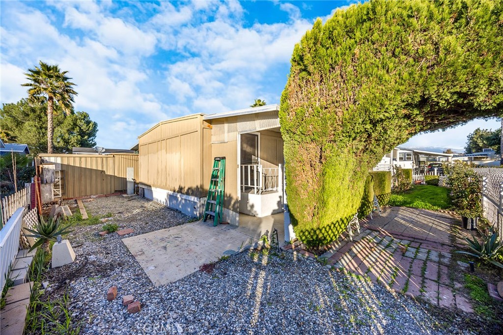 4400 W Florida Ave 271