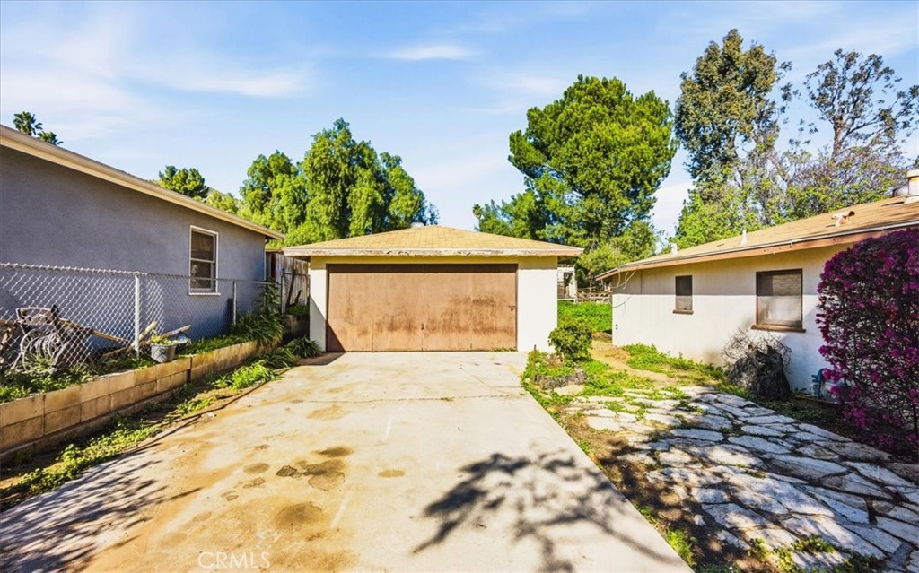 12073 Knoefler Drive
