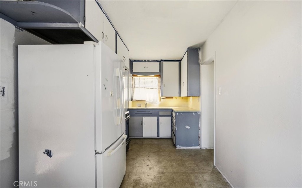 12073 Knoefler Drive