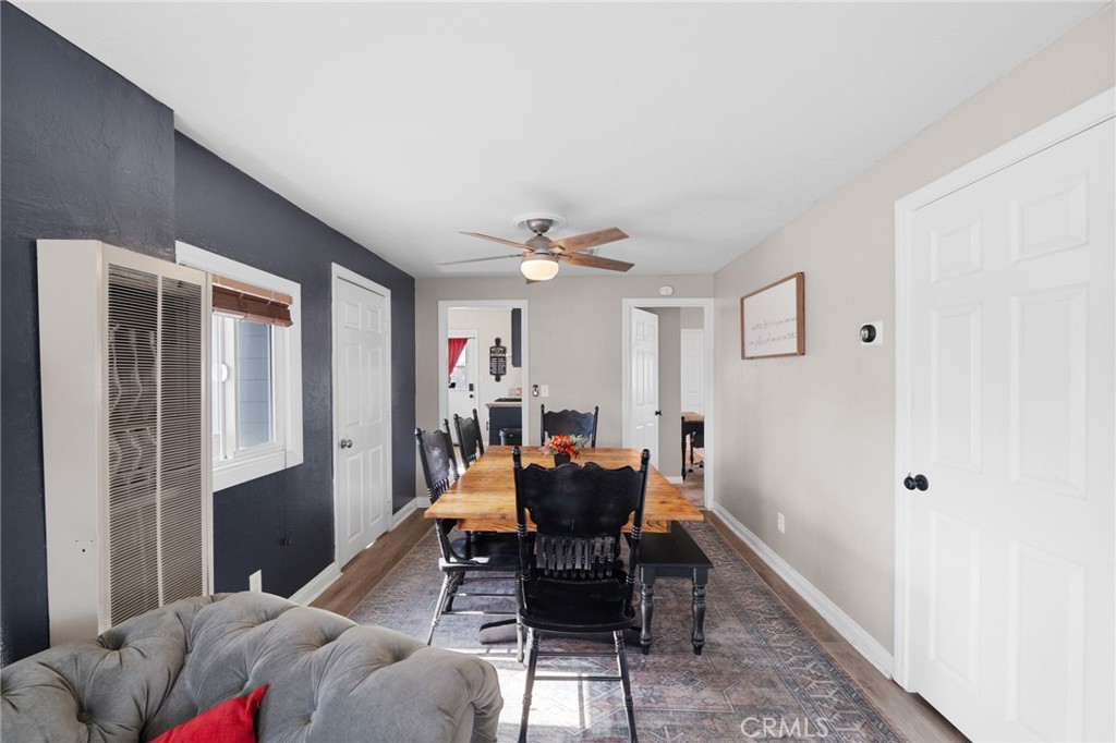 903 Webster