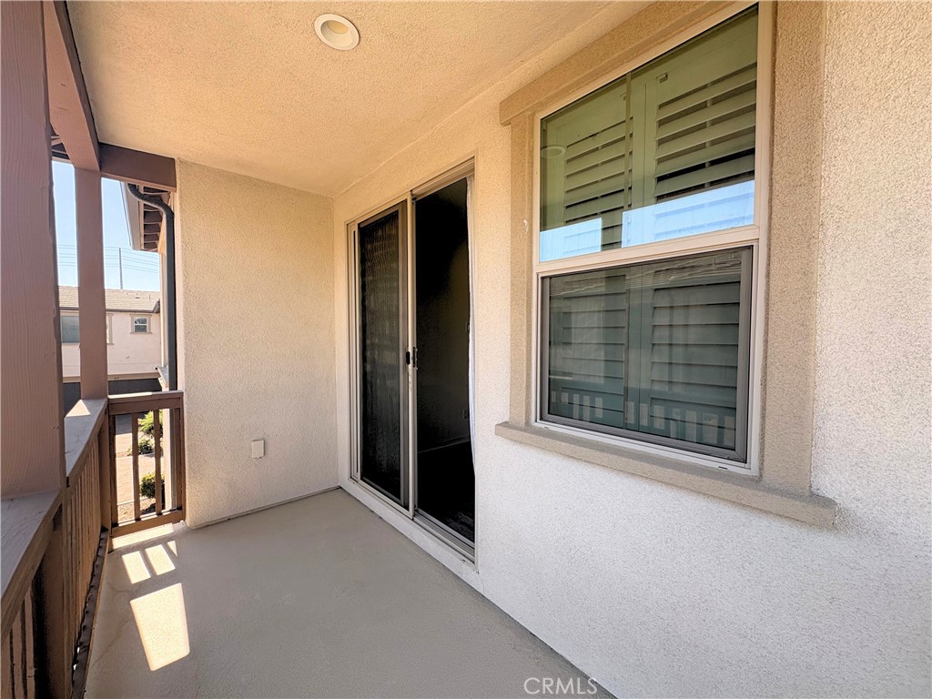 2848 E Berry Loop Privado