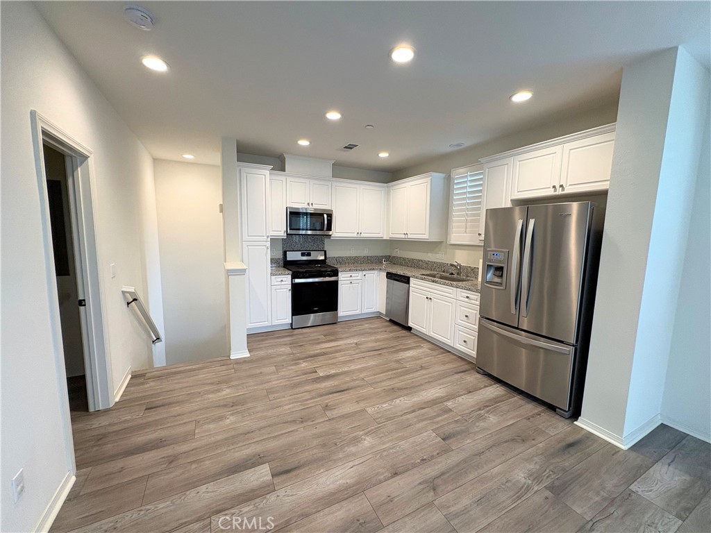 2848 E Berry Loop Privado