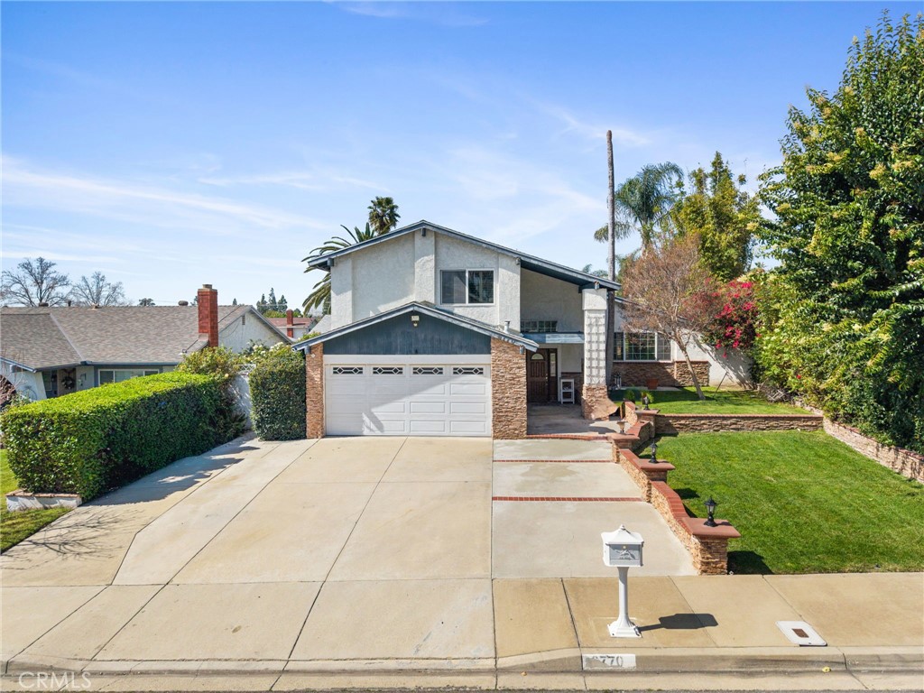 6770 Berkshire