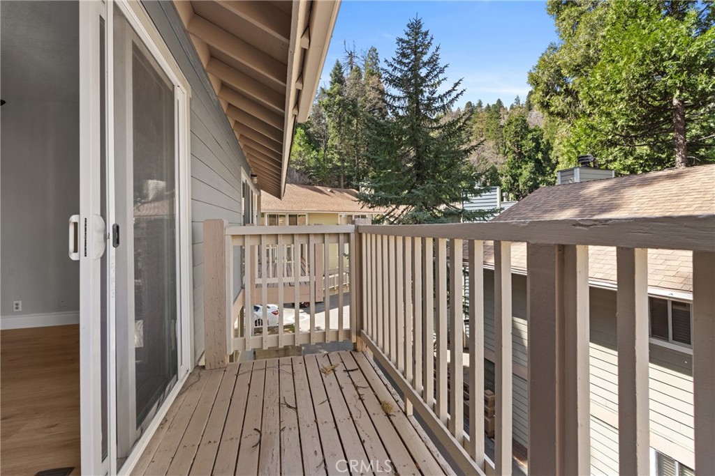 315 Canyon Crest