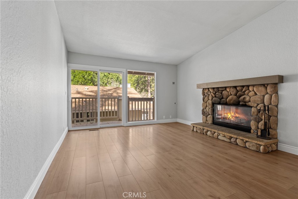 315 Canyon Crest