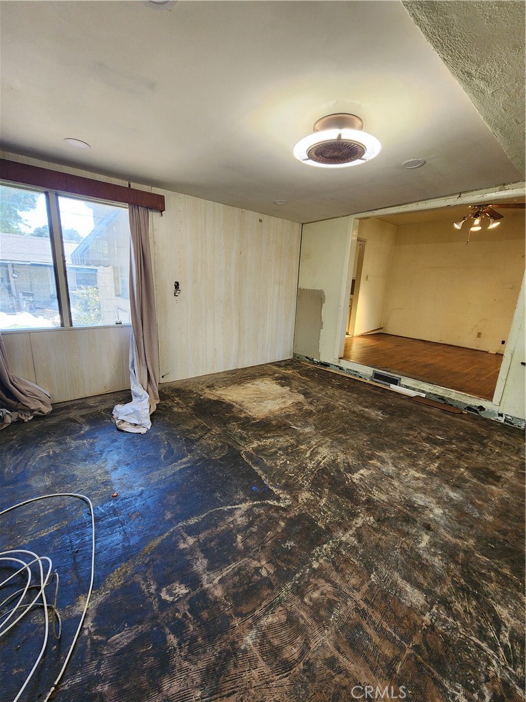 427 W 6th