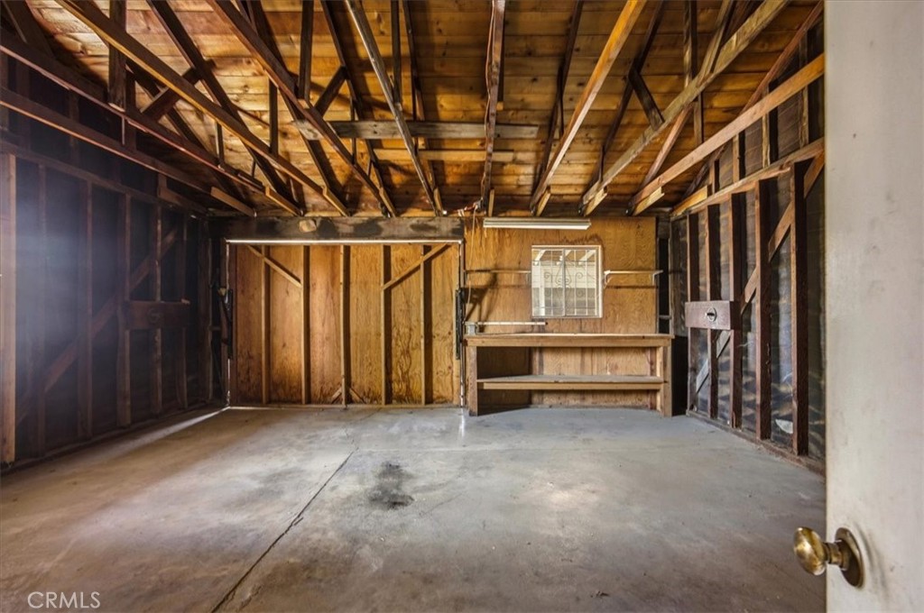 249 N 10th
