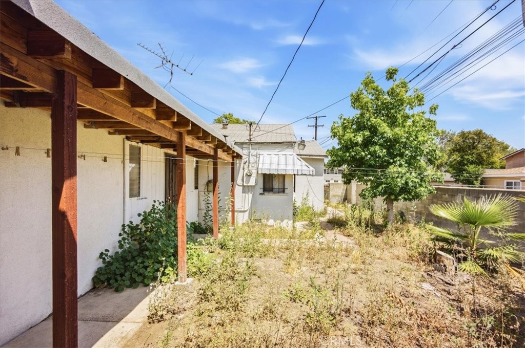 249 N 10th