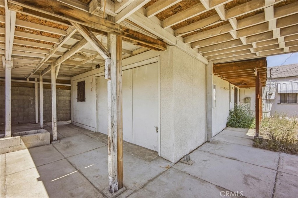 249 N 10th