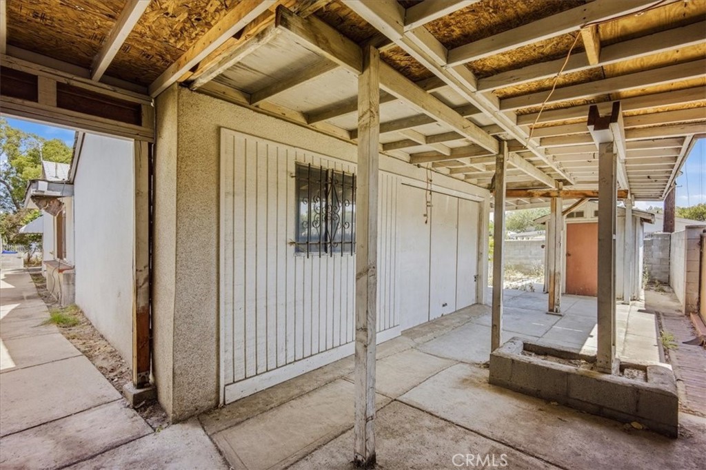 249 N 10th