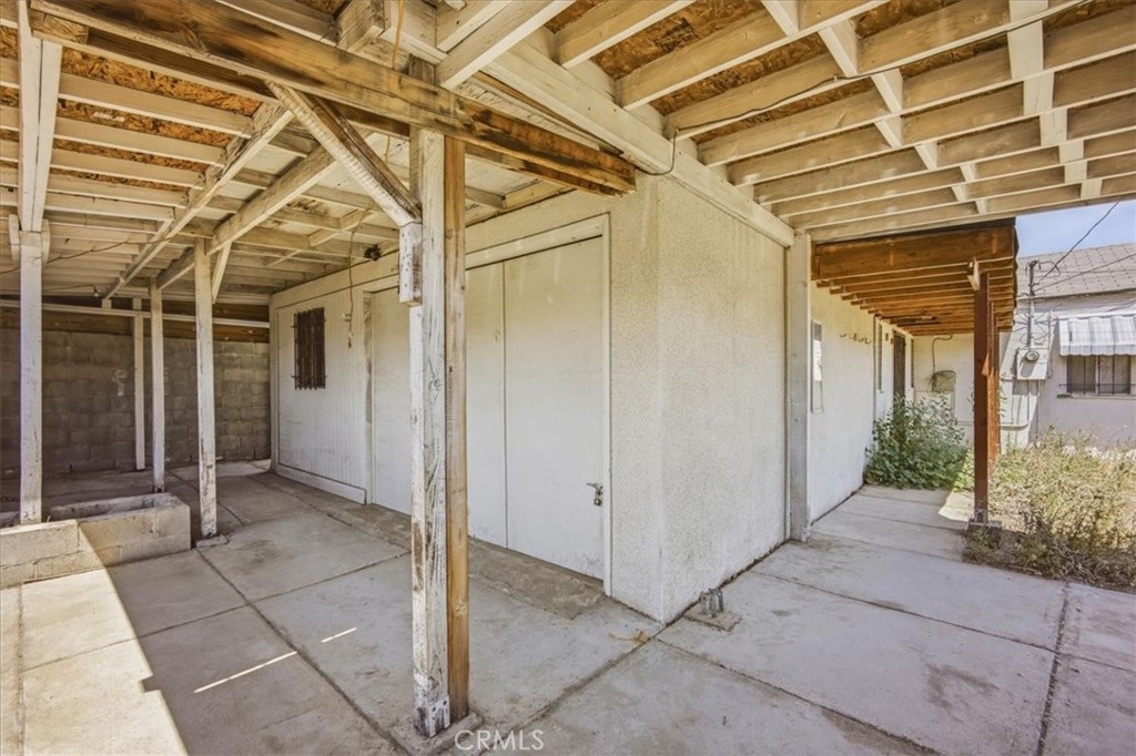 249 N 10th