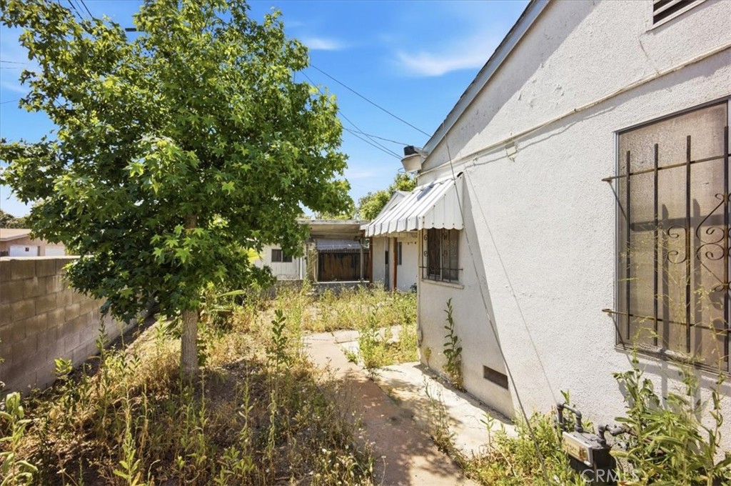 249 N 10th