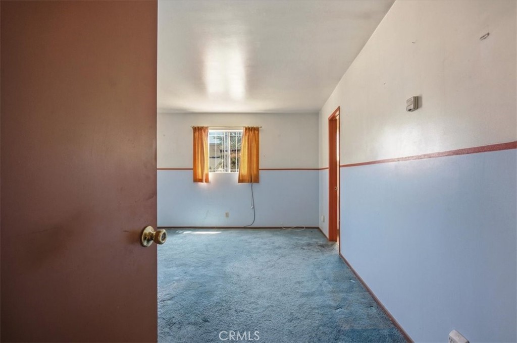 249 N 10th