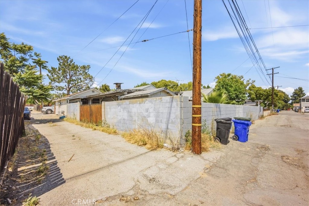 249 N 10th