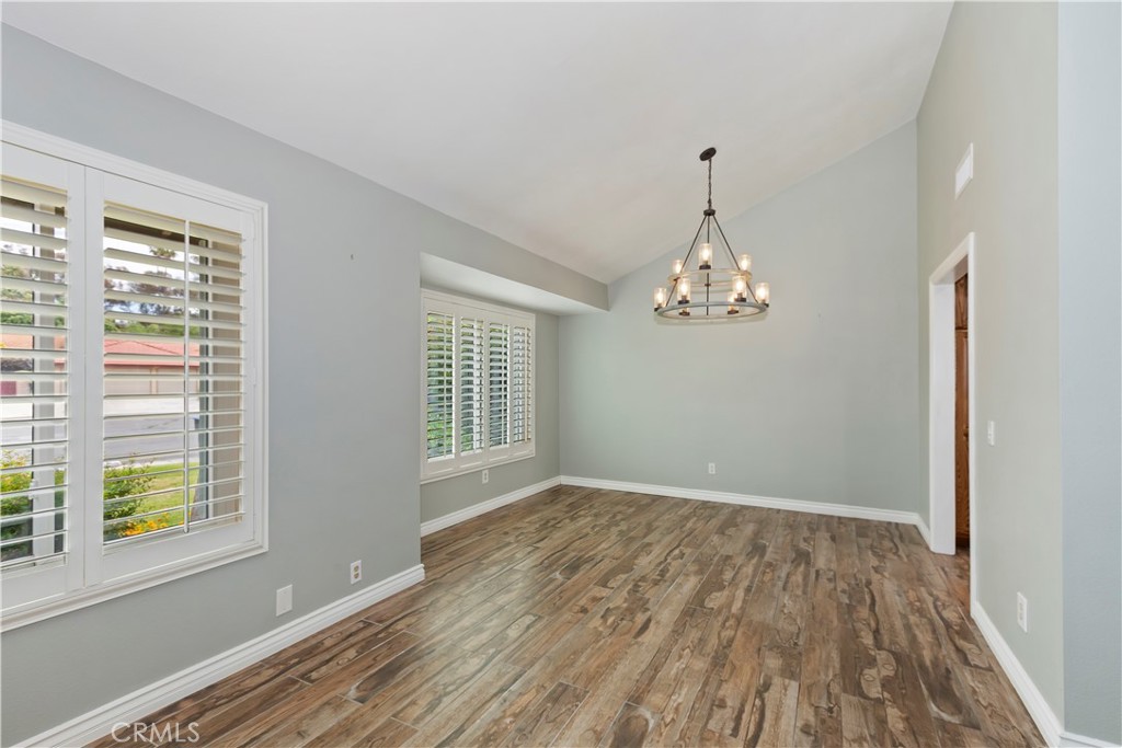 2720 Lexington