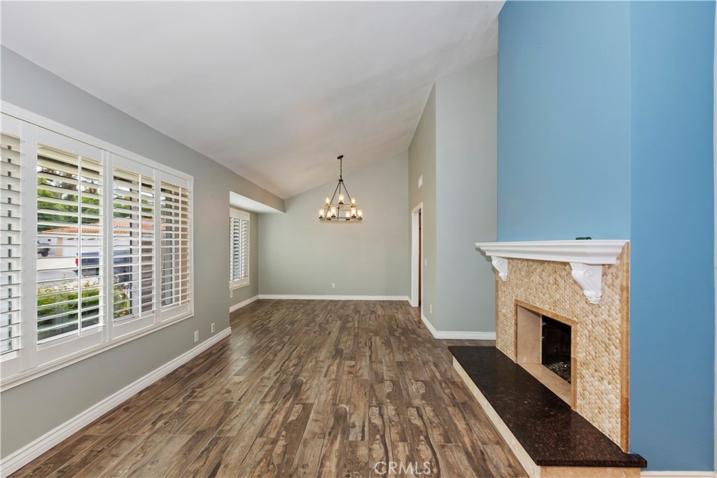 2720 Lexington