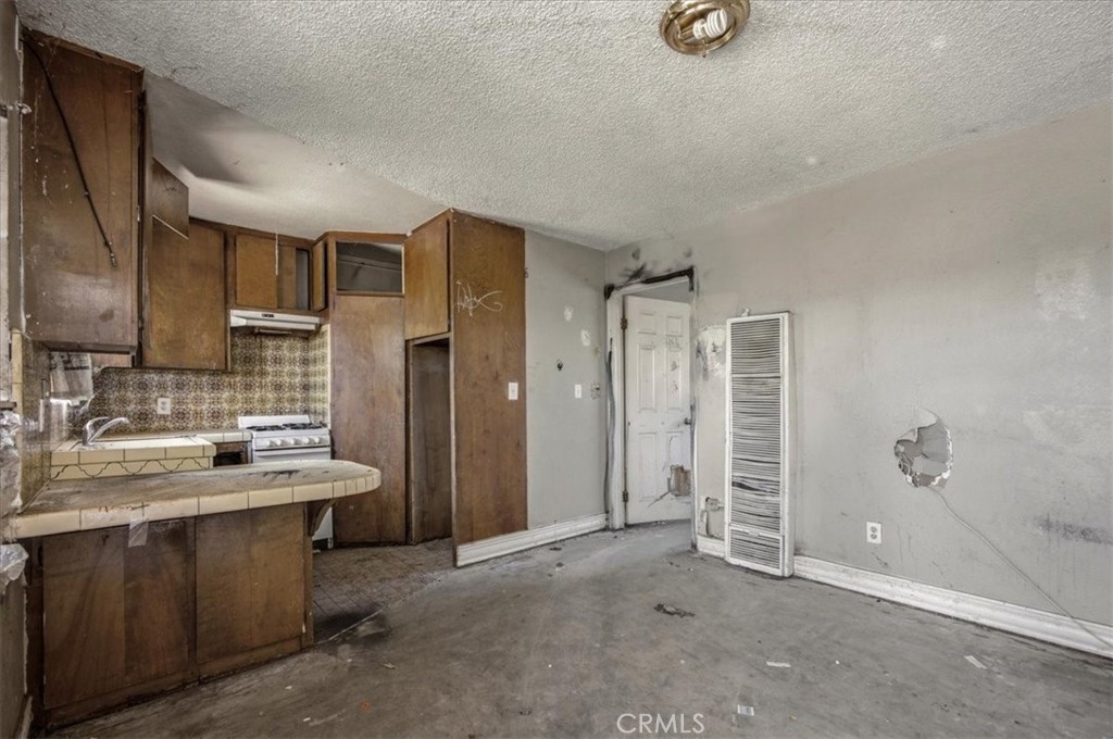 6540 Etiwanda