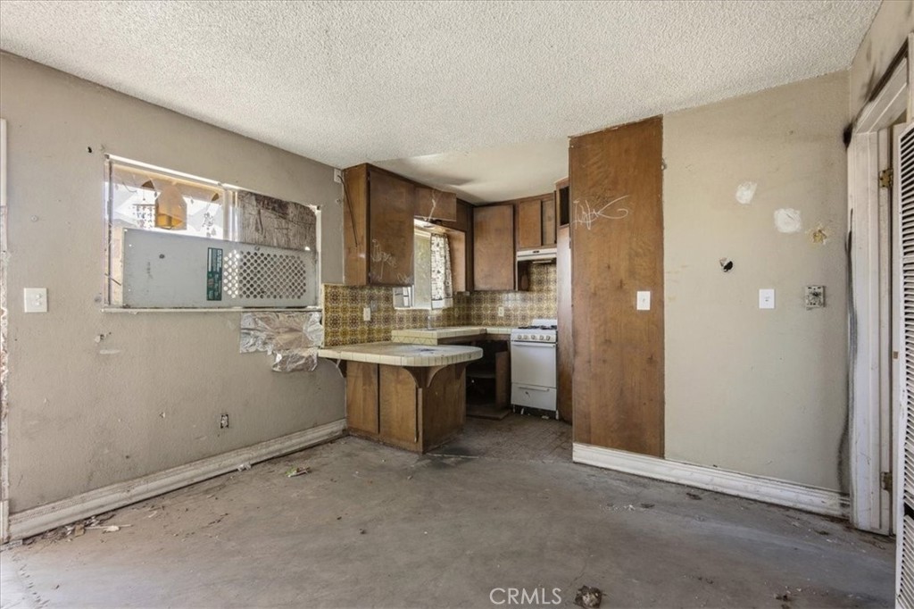 6540 Etiwanda