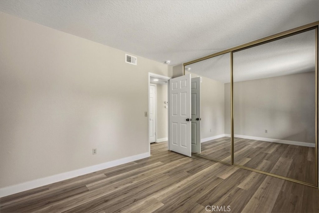 1592 Evergreen